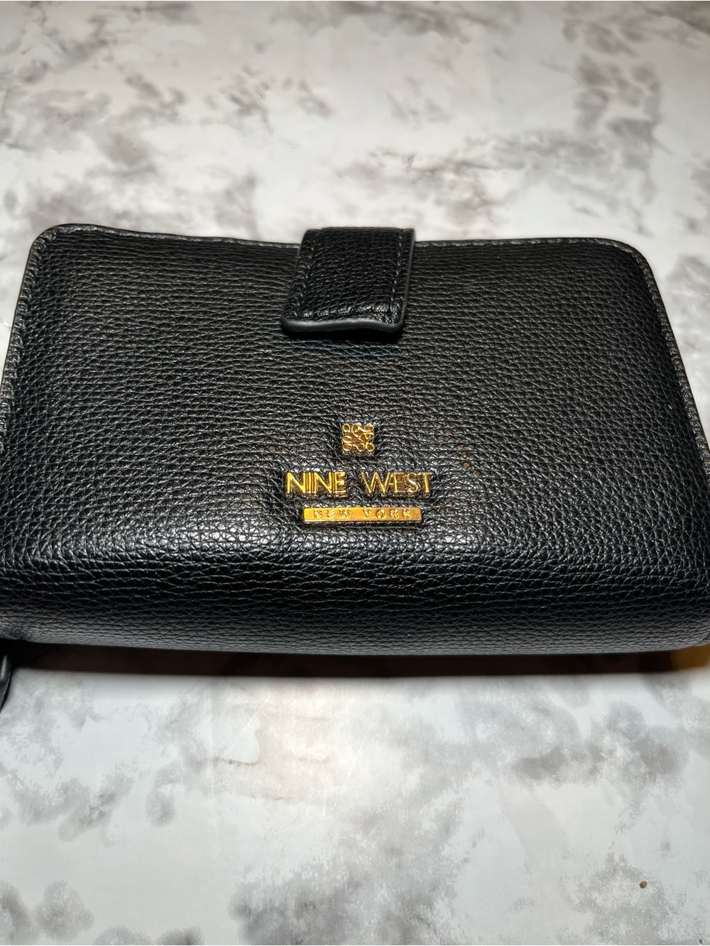 Nine West Black Pebbled Leather Zip Wallet with Gold Logo